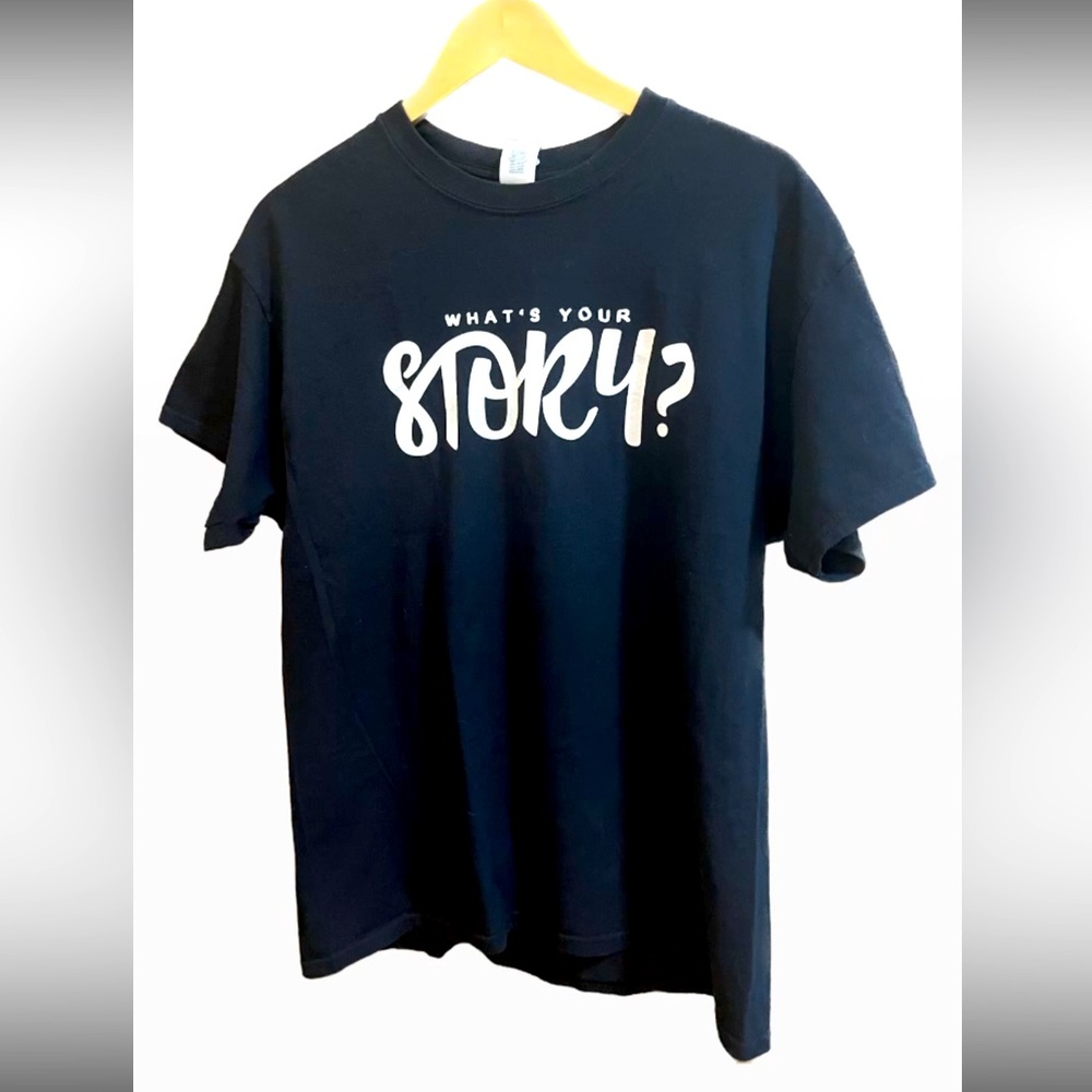 Vintage Graphic Tee “What’s Your Story?” (Men’s Large)
